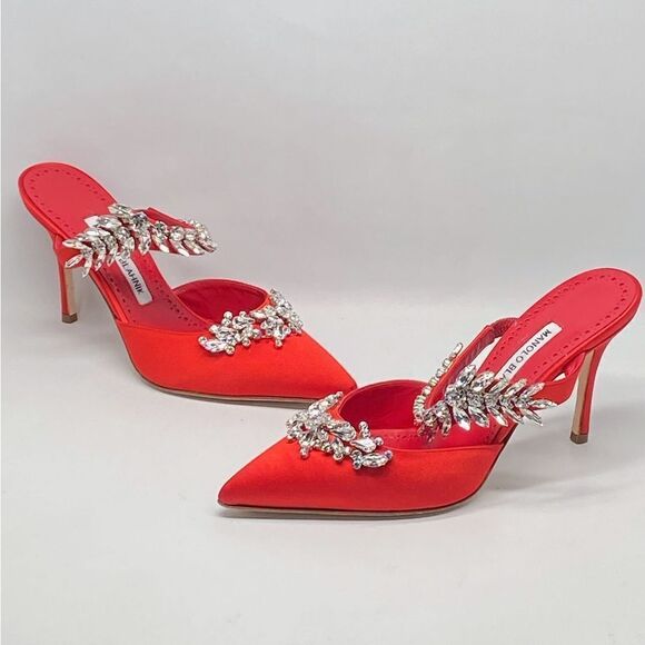 Manolo Blahnik Lurum 90MM Embellished Satin Mules size 37.5 - Picture 3 of 16